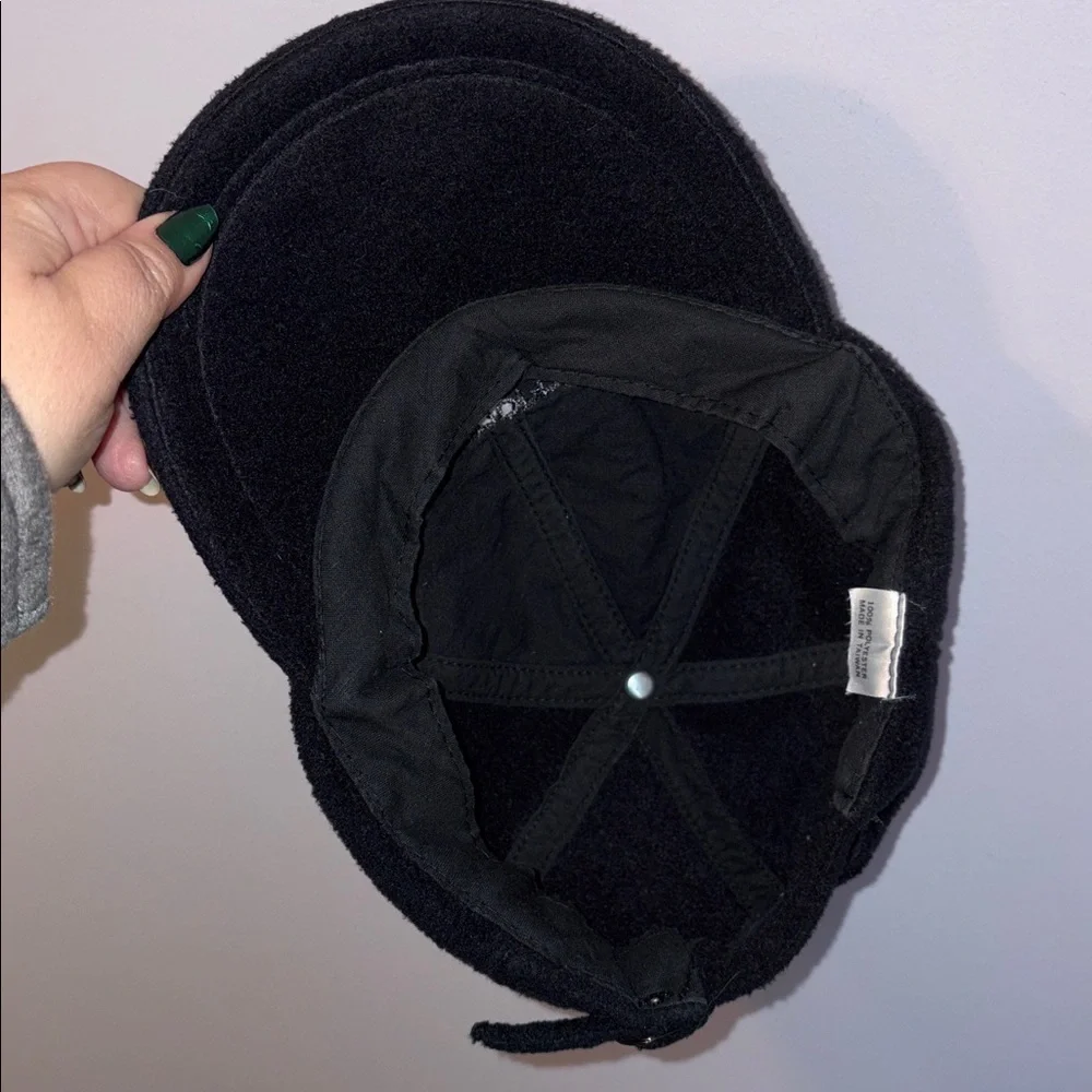 Liz Claiborne Sport Vintage Black on Black Embroidered Fuzzy Fleece Baseball Hat